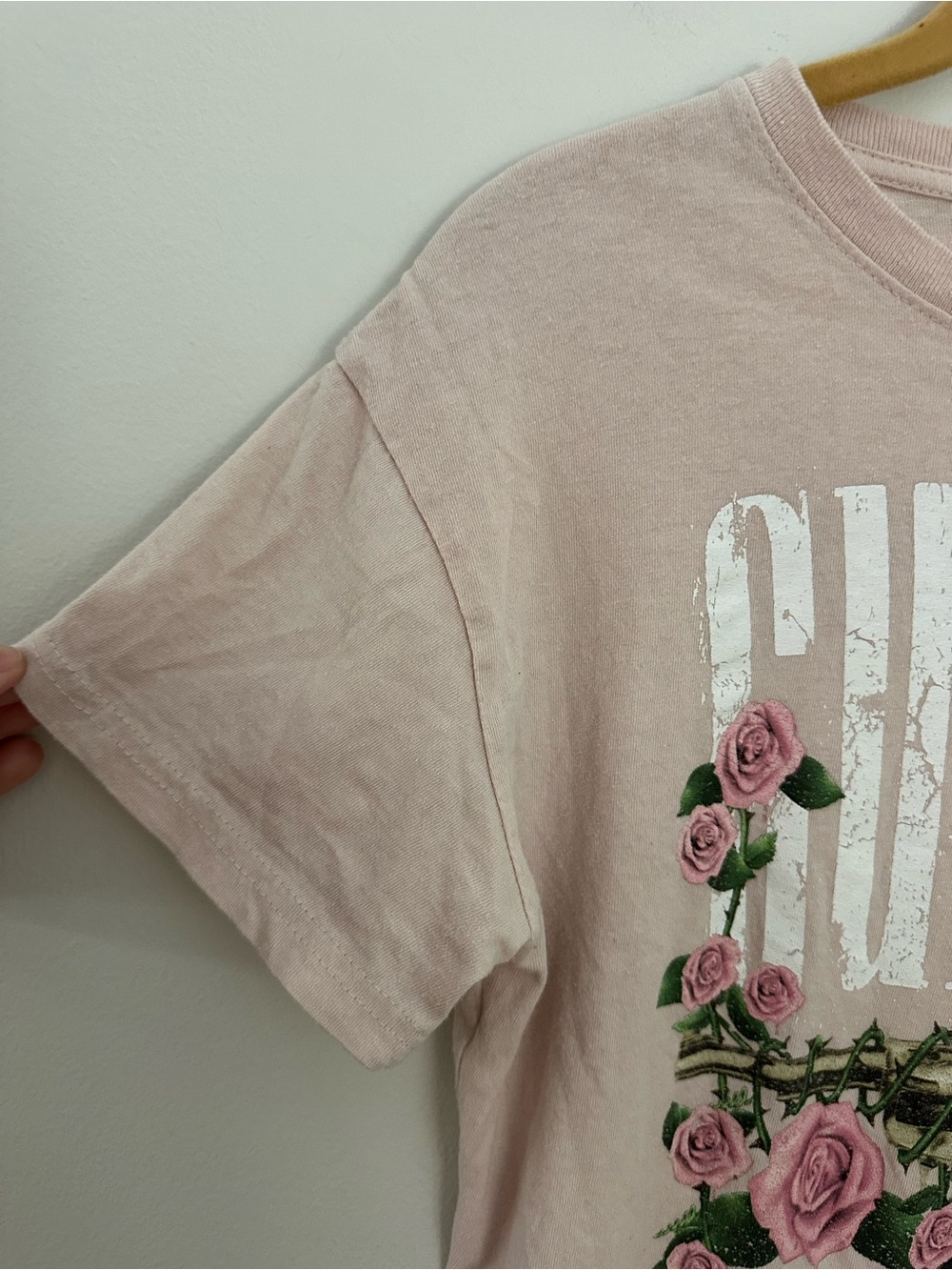 Guns N’ Roses Graphic Tee Blush Pink Small EUC - Picture 4 of 6